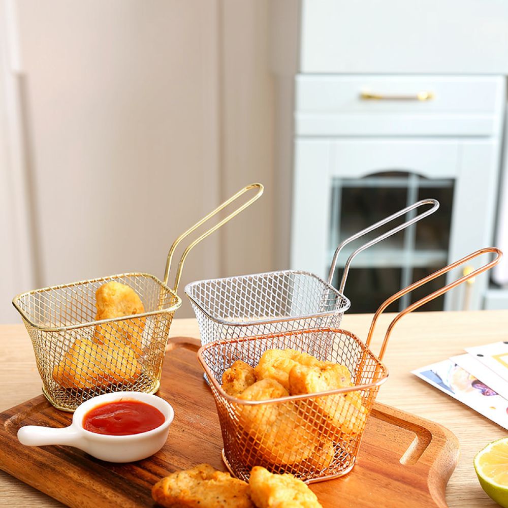 装飾的なミニサイズの正方形型フライバスケット。ローズゴールド - Food Snacks Catering のレビューと価格
